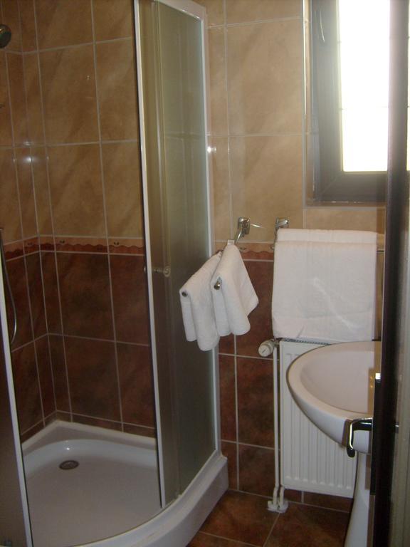 Hotel Pensiunea Speranta Sovata Zimmer foto